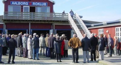 applaus_til_ungd_roer.jpg